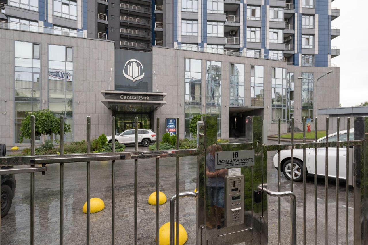 Basis Apartments - Adults Only Kiev Exterior foto